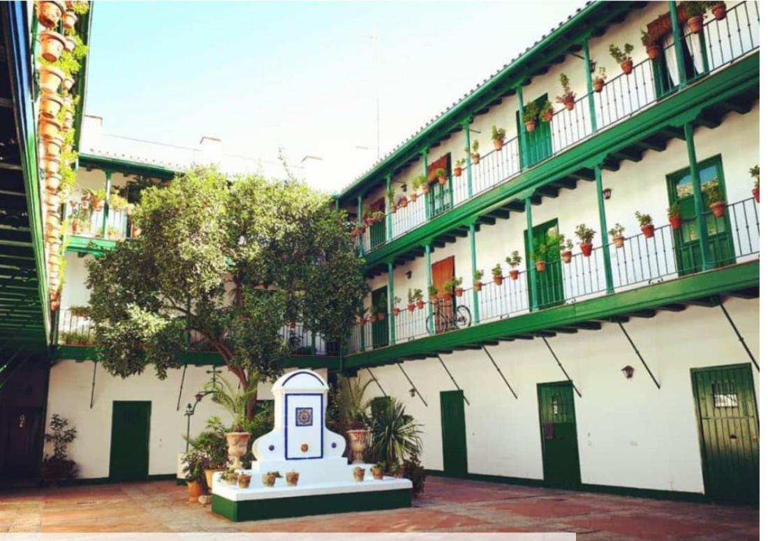 Casa Duque Compartida Familiar 1-Habitacion Con Bano Propio Séville Extérieur photo