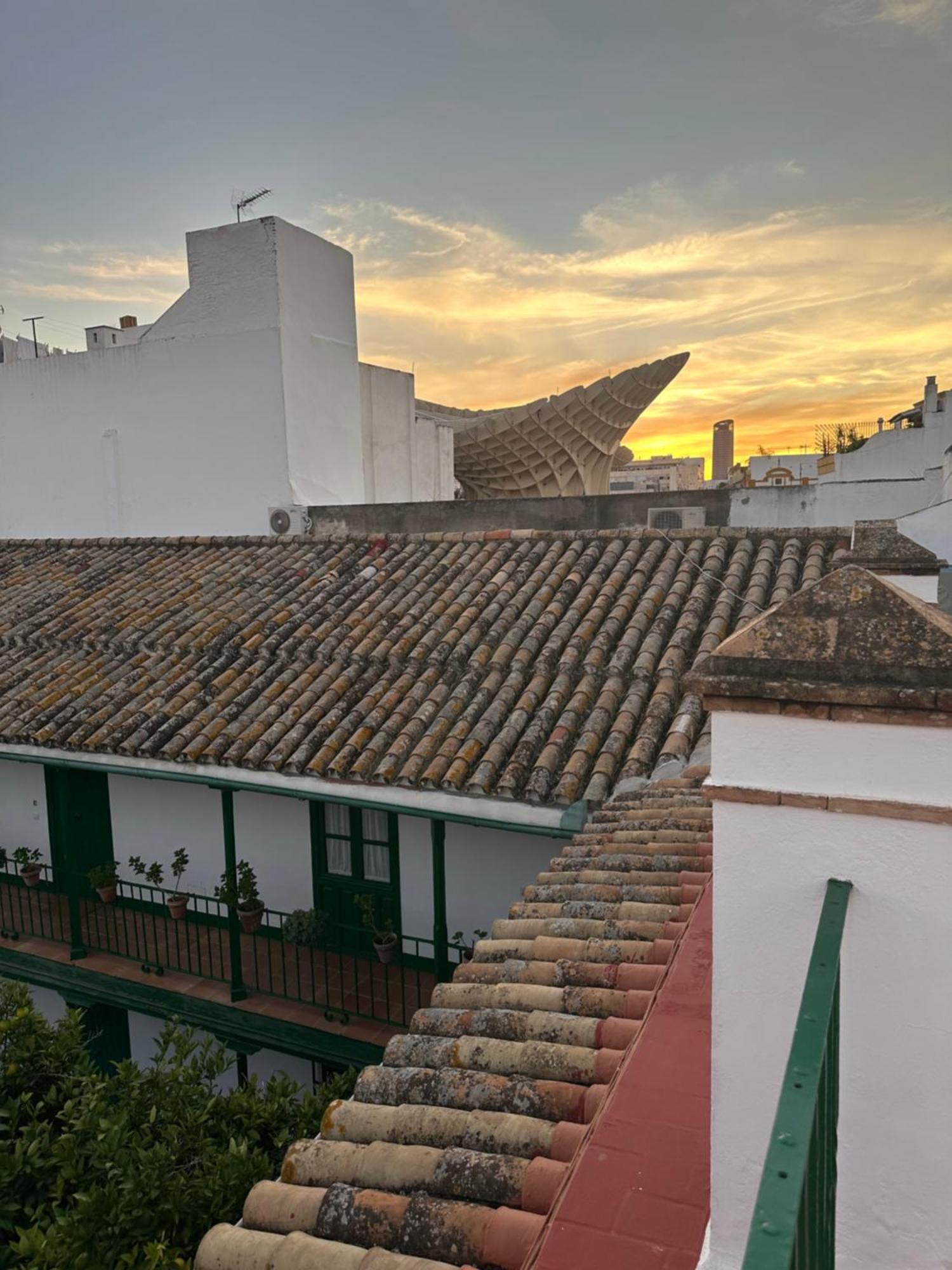 Casa Duque Compartida Familiar 1-Habitacion Con Bano Propio Séville Extérieur photo